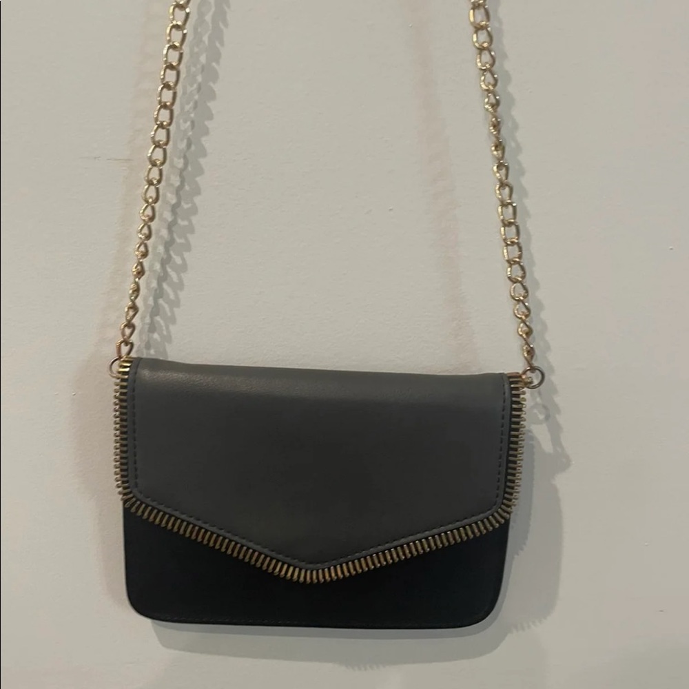 Urban Expressions Crossbody purse